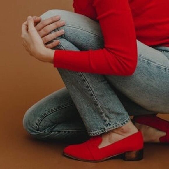 THELMA THE PENNY LOAFER FLAME SIZE 38, USA 7 RETAILS $388 - Picture 2 of 16